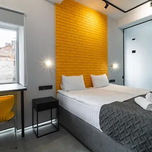 Stories Hub Apart Otel Lviv